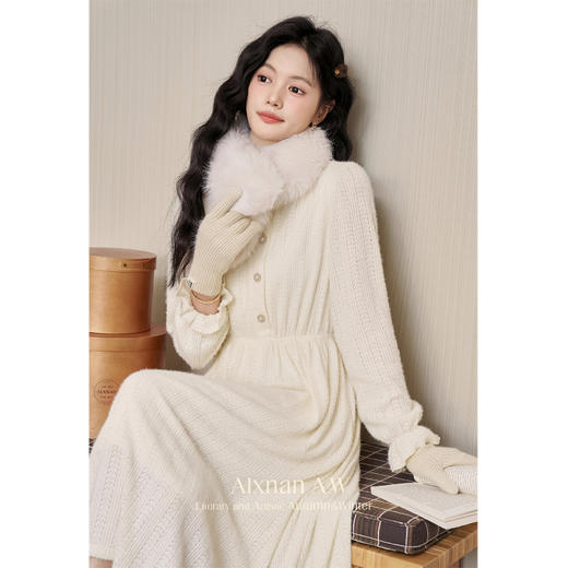 鹿向南「软芙雪花」法式气质连衣裙女装秋冬2025新款圆领长袖长裙 商品图3