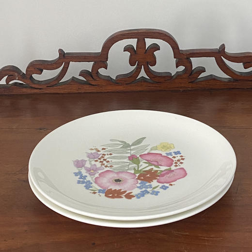 英国Wedgwood Meadow Sweet  骨瓷盘 B0251 商品图0