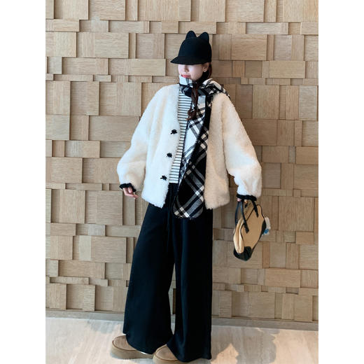 <曾小咸推荐> 现货秒杀！微信超特价! 羊羔毛加厚外套 日常489.99 立减220 秒杀269.99！！！ 商品图2