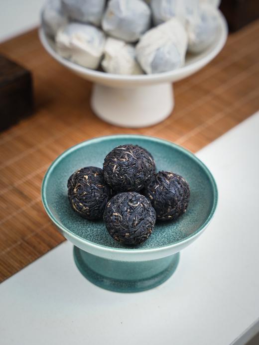 12月12日中午12点【15年陈紫鹃龙珠】茶中软黄金—紫鹃龙珠2010年紫鹃龙珠，1号仓臻品市面上根本找不到的绝佳资源。160克/盒 商品图4