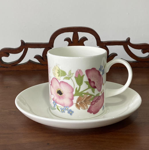 英国Wedgwood Meadow Sweet 花卉骨瓷摩卡mini杯M碟两件套 B0240 商品图0