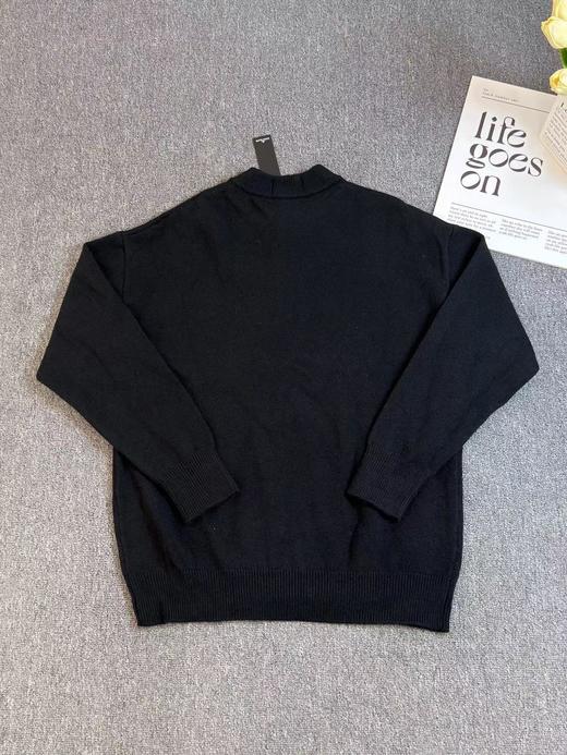 D121131新款慵懒随性羊绒针织衫宽松圆领半开纽扣设计毛衣 商品图8