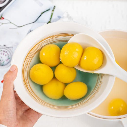 【粮麦思大黄米汤圆】享幸福时光，食团圆滋味，煮熟后的汤圆黄润软糯，米香浓郁，咬下去，醇香的内馅填满口腔，甜而不腻，细腻Q弹，老人小孩都爱吃。 商品图1