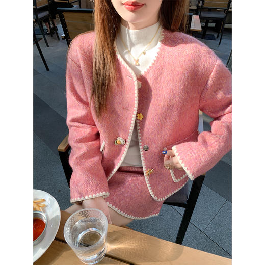 <曾小咸推荐>现货秒杀 ！微信超特价！撞色边小香风外套 日常269.99 立减130 秒杀129.99！！撞色边半裙 日常139.99 立减70 秒杀69.99！！ 商品图2