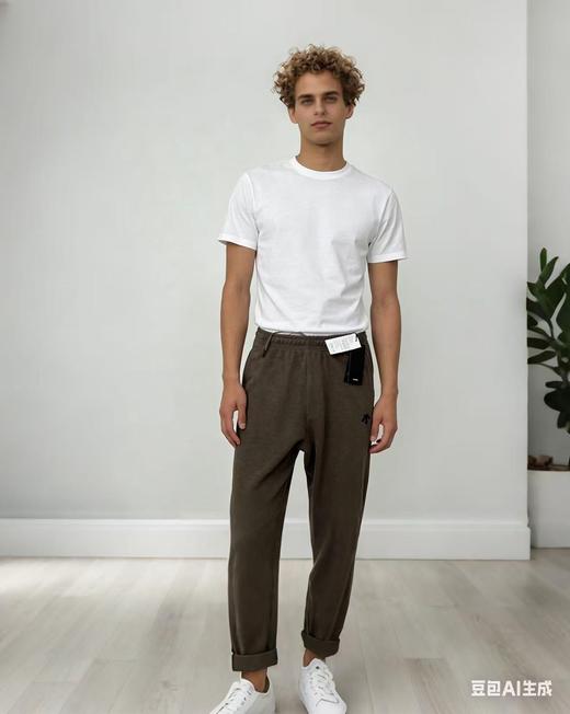 实际库存～～付款减库存，25新款秋冬款！ 羊绒混纺！！手感无敌！dst箭头家针织长裤锥形裤宽松版 商品图3