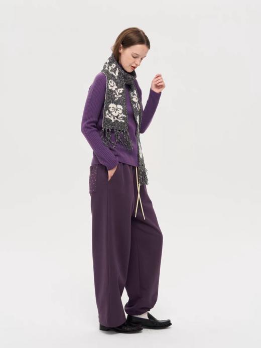 local tag/lt25awk60/锡器花园 黑白间色杂点混纱提花含羊毛流苏围巾 商品图3