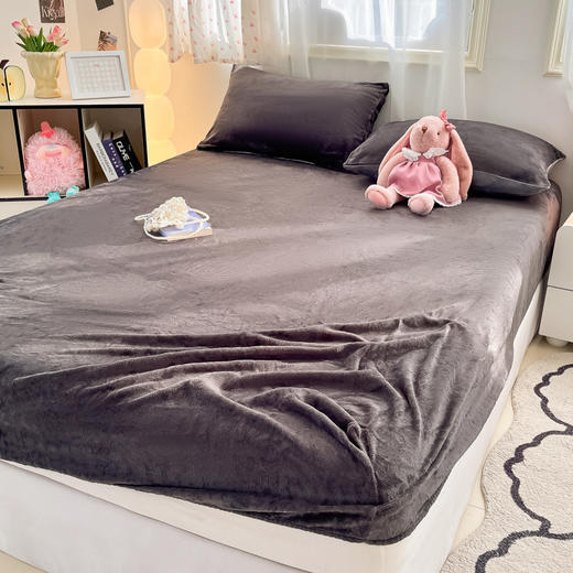 欧喜璐冬季牛奶绒床笠 |  加厚加绒款亲肤透气 防滑不易移位 温暖舒睡一整晚 八色可选 商品图5