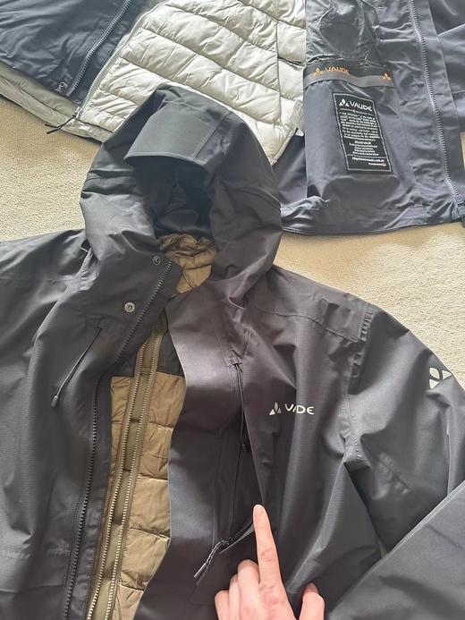 D121111男士户外冲锋衣防风防水保暖三合一羽绒服 商品图5