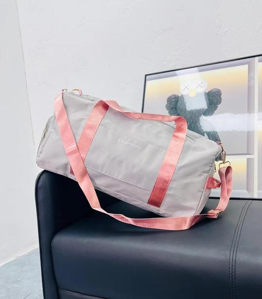 D121153简约大容量主袋防水旅行袋手拎单肩斜挎健身包 商品图8