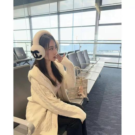 D121127冬季新款户外防寒保暖挂耳罩+围巾毛绒套装 商品图10