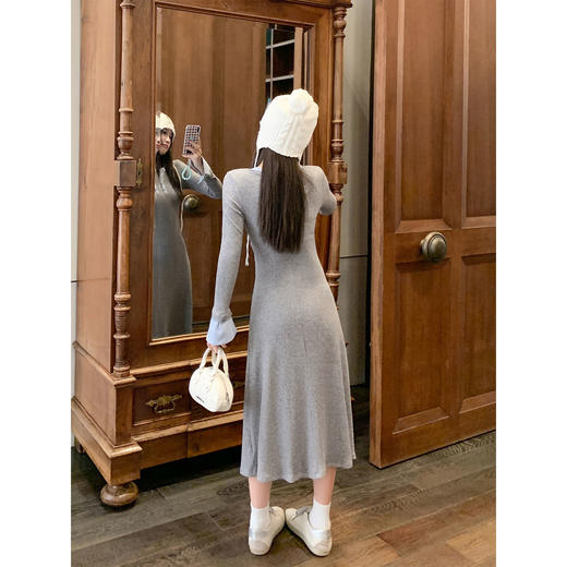 <曾小咸推荐>现货秒杀！微信超特价！撞色针织长袖连衣裙 日常199.99 立减100 秒杀99.99！！ 商品图4