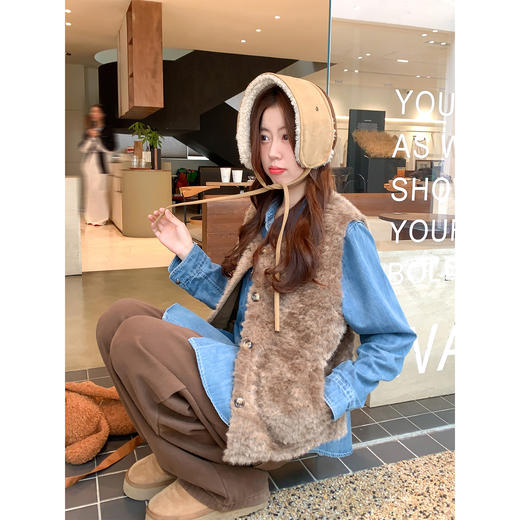 <曾小咸推荐>现货秒杀 ！微信超特价！韩系复古棕色两面穿毛毛马甲 日常199.99 立减90 秒杀109.99！！ 商品图2