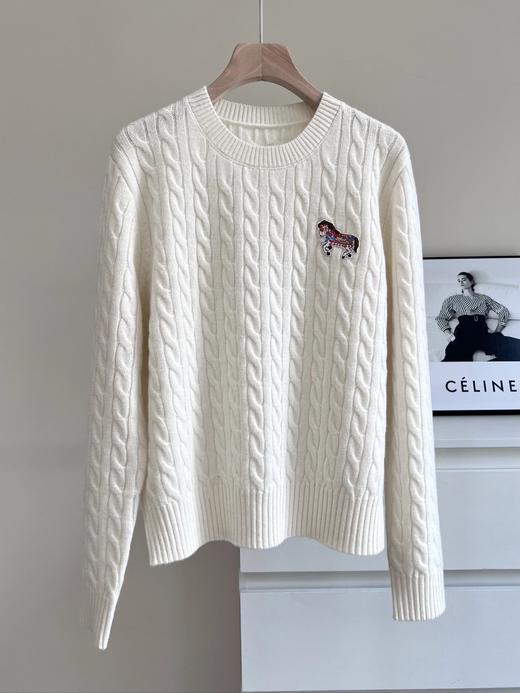 【高品质私服】【经典麻花编织毛衣】显白显瘦圆领款~甄选100%羊毛，纤维蓬松柔韧，亲肤性与保暖性兼备，摸起来是能感知到的细腻质感【无标出货 介意慎拍】WD 商品图11