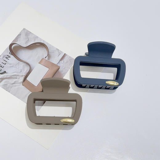 简约韩系磨砂质感小方抓抓夹-纪念日百货门店同款167446442 商品图4