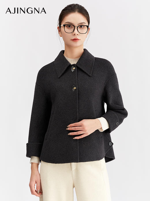 【商场同款】阿菁娜冬季新款复古大翻领短外套微阔版型A30D511029 商品图3