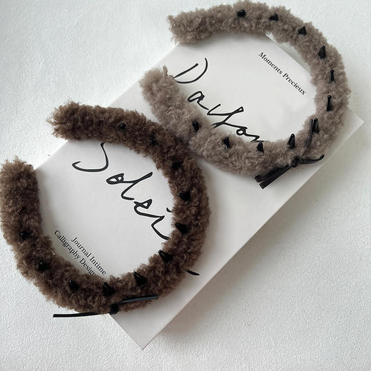 柔软细腻绒绒皮结齿梳发箍-纪念日百货门店同款167747966 商品图3