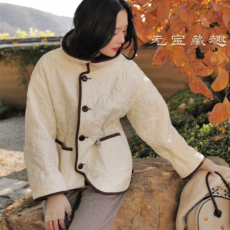 元宝藏趣 雪中三友暗绣纹 毛绒大元宝领琵琶襟 双面穿棉外套