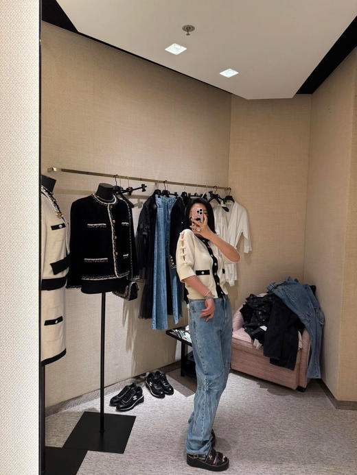 香奈儿 25秋冬新款 蝴蝶结压花牛仔裤(TM) 商品图5