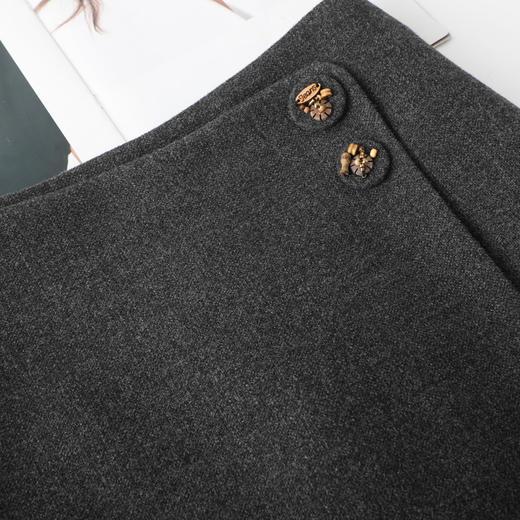 「自」全新升级【铂金会员146/天猫199/差价53】(10854)洛诗琳不规则毛呢半身裙2025秋冬高腰厚款短款休闲A字裙女 商品图2