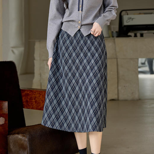 奢姿大码女装复古格纹半身裙胖妹妹高腰遮胯中长款A字裙秋冬伞裙9954453874B 商品图2