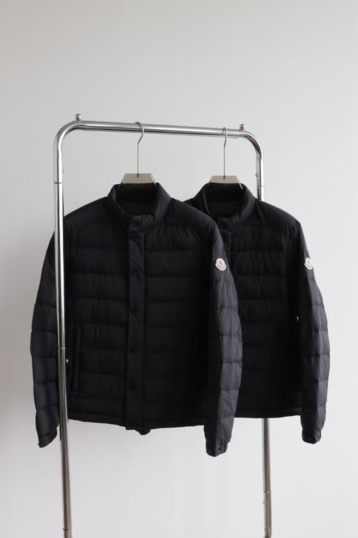 M0nc1er Se1ves 短款轻薄羽绒服夹克外套 YR191 商品图2