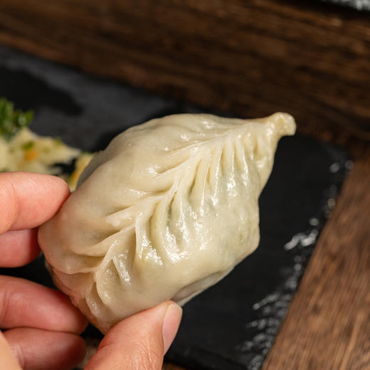 【任选3份包邮送大鲅鱼水饺4个❗️】纯手工水饺/馄饨/菜包子丨当季新鲜时蔬搭配自养黑猪肉，多口味，现做现发，⭐️顺丰空运 商品图2