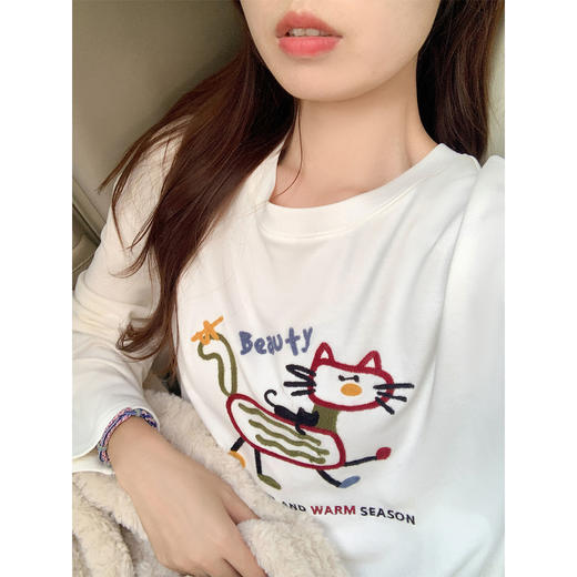 <曾小咸推荐>现货秒杀 ！微信超特价！韩系印花打底衫t恤（内里磨毛） 日常149.99 立减70 秒杀79.99！！ 商品图3