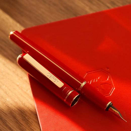 90年国货鸵鸟墨水匠心巨献 文墨天安钢笔礼盒 附赠定制墨水1瓶+墨囊7支+天安门文创限定包装 商品图5