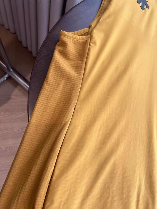 D121116新款立体小标轻便保暖修身无袖马甲男款 商品图6