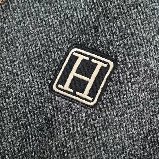 D121130秋冬加绒加厚设计胸前刺绣Logo圆领毛衣男款 商品图13