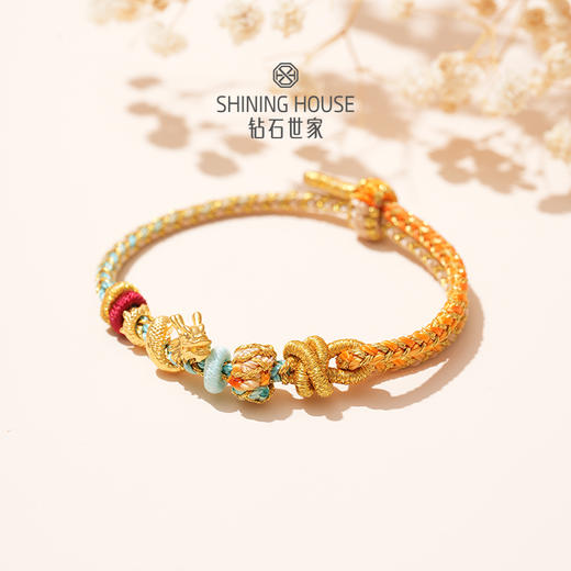 【定价黄金】【限时8折】【现货】钻石世家 心喜祥瑞系列 足金黄金手串 平安结/圆满结/金刚结 龙元素 见龙则喜足金手绳 商品图3