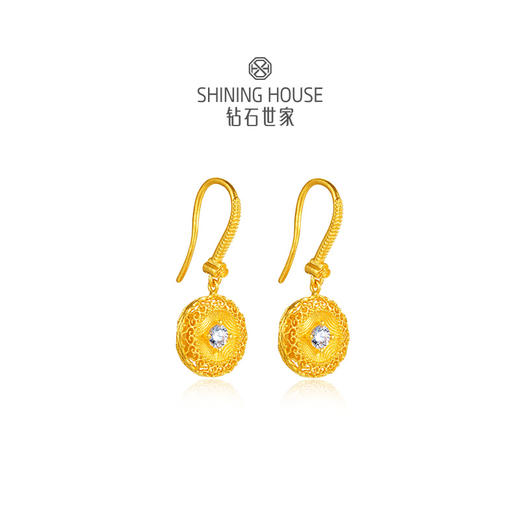 【巳来运转系列】钻石世家 如意罗盘耳环 足金钻石耳环 以象征财运富贵长寿的灵蛇纹融入吉祥元素，黄金与钻石的时尚设计寓意金蛇庇护，蛇来运转【黄金产品不支持无理由退换货】预计3-5天发货 商品图1