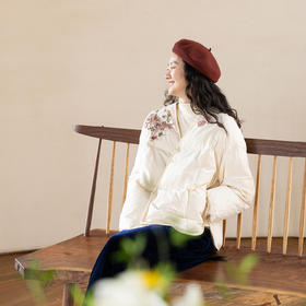 牧衣游原创 手工刺绣厚实棉红嘴雁绒短羽绒服保暖抗寒新中式 冷千