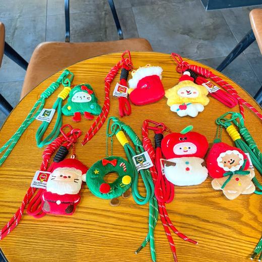 【YW】无忧购“礼物季”39元3件创意圣诞毛绒挂件卡通可爱公仔钥匙挂件包包装饰圣诞节礼物（截单后3-5天发货) 商品图1