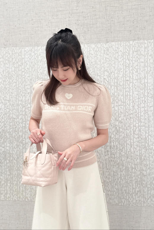 迪奥 新款 珍珠短袖针织上衣(KX*MM) 商品图6