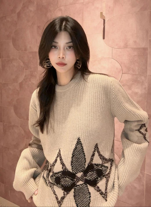 驴家 最新款 卡其色粗针织圆领衫(KX*MM) 商品图0