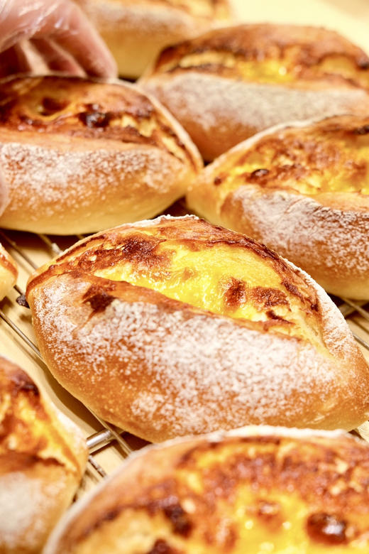 炭烧榴莲软欧 商品图2