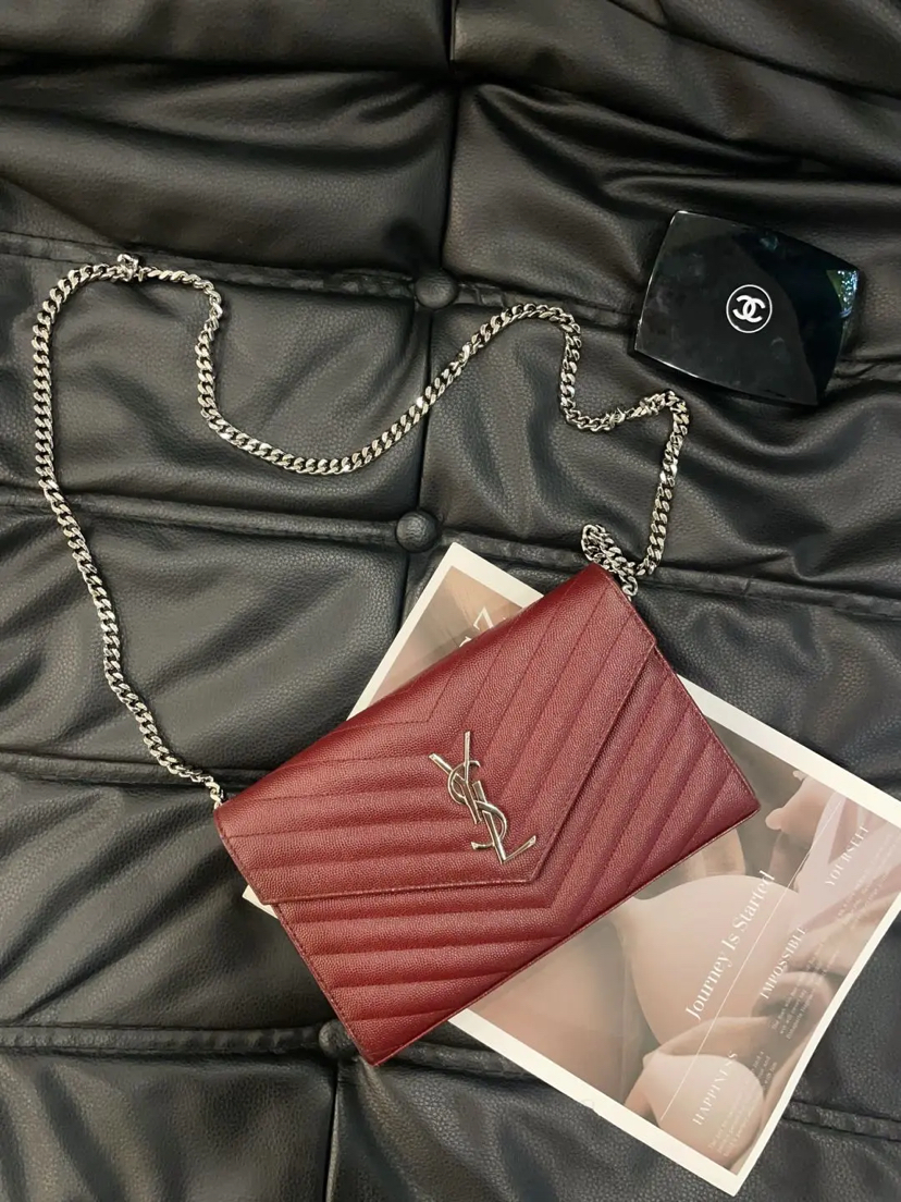 YSL 酒红色 中号 牛皮 信封包