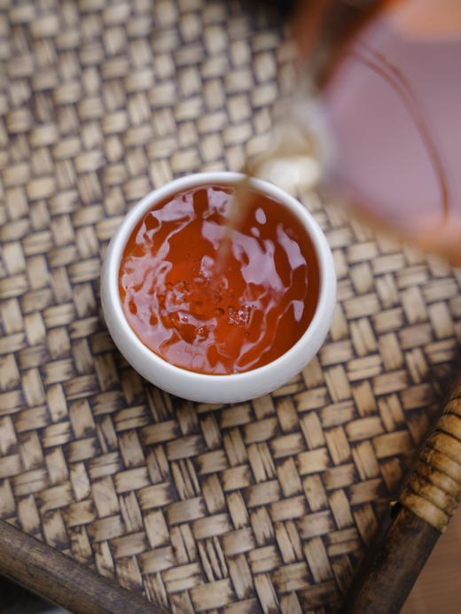 12月12日中午12点【15年陈紫鹃龙珠】茶中软黄金—紫鹃龙珠2010年紫鹃龙珠，1号仓臻品市面上根本找不到的绝佳资源。160克/盒 商品图3