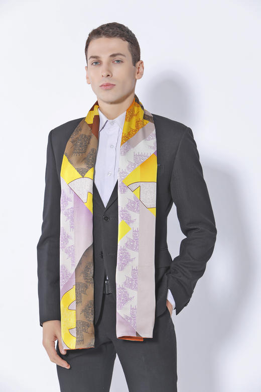 喜得宝 玉魂 数码双层长巾 商品图3