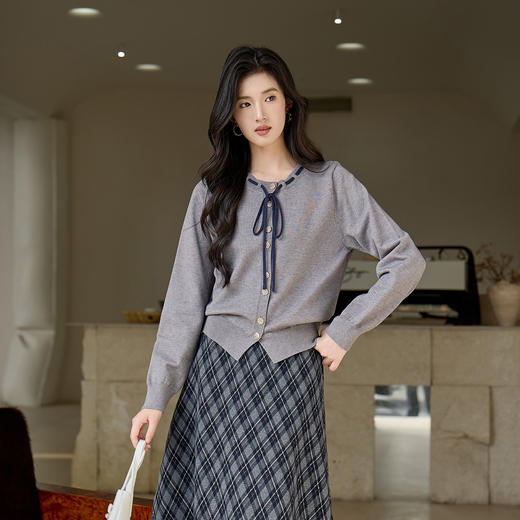 奢姿大码女装小香风针织开衫胖妹妹系带圆领短款毛衣纽扣长袖上衣 商品图1