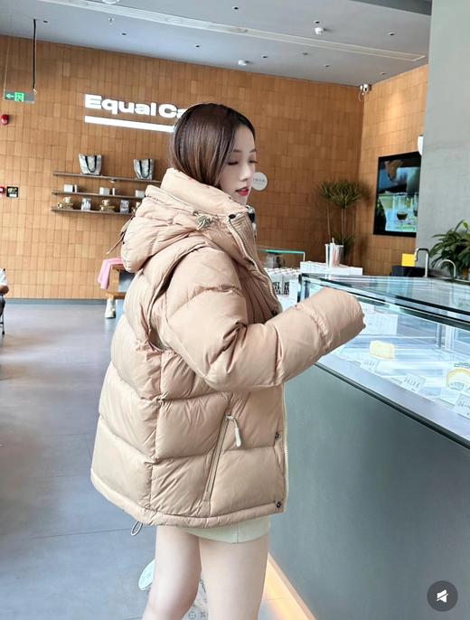 巴宝莉 可拆衣袖连帽羽绒服（MT） 商品图7
