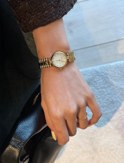 正品祖玛珑Jo Malone Meteorite石英表 商品图11