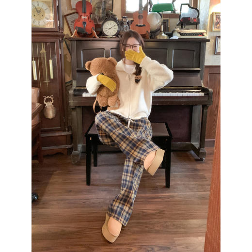 <曾小咸推荐>现货秒杀！微信超特价！韩系翻领拉链毛衣外套 日常189.99/件 立减90 秒杀99.99/件！！ 商品图4