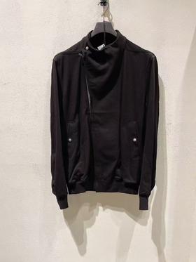 中性款不对称拉链外套he