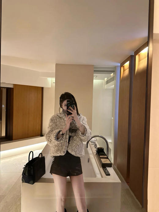 香奈儿 25秋冬新款 Neige滑雪系列亮片立领外套(TM) 商品图4