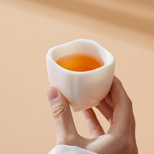 【非遗陶瓷手捏花传承】2026《国色芳华》- 香薰主人杯礼盒 商品图8