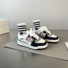 😎AFJI儿童大牌风系列！2025秋冬新款💕【AFJI秋冬新款儿童四季款魔术贴经典板鞋890】 🔹魔术贴穿脱超省心 🔹防滑底跑跳更安全 🔹内里柔软，蓄热保暖，🔆 小朋友不怕冻脚