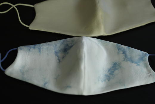 【林栖设计小店】东阳植物染真丝防晒隔层面口罩22mm真丝素绉缎LX1925042 商品图0