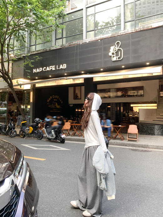 <曾小咸推荐>现货秒杀！微信超特价！韩系连帽长袖打底衫 日常119.99/件 立减40 秒杀79.99/件！！ 商品图7